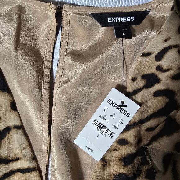Express Leopard Print Ruffle Blouse Crop V-Neck Animal Chiffon Women's Large - Picture 7 of 9